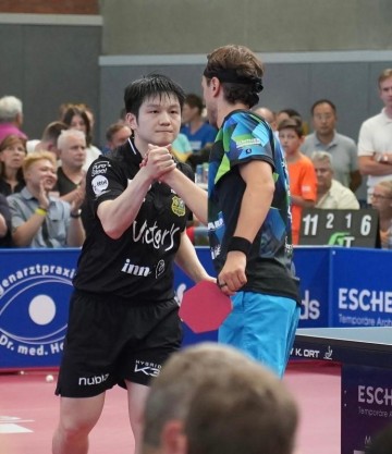 樊振东3-1战胜泽利科，收获德甲首场胜利